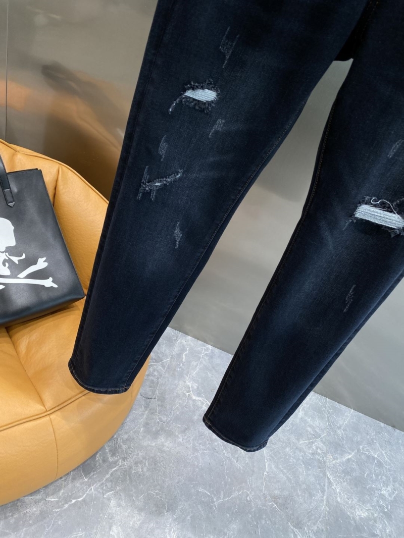 chr1st1an D10r jeans